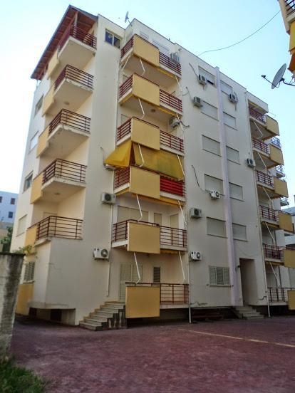Aldom Apartments Durrës Esterno foto