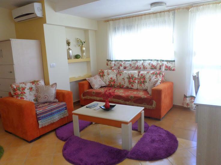 Aldom Apartments Durrës Esterno foto