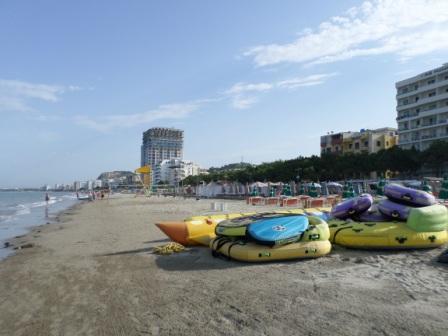 Aldom Apartments Durrës Esterno foto