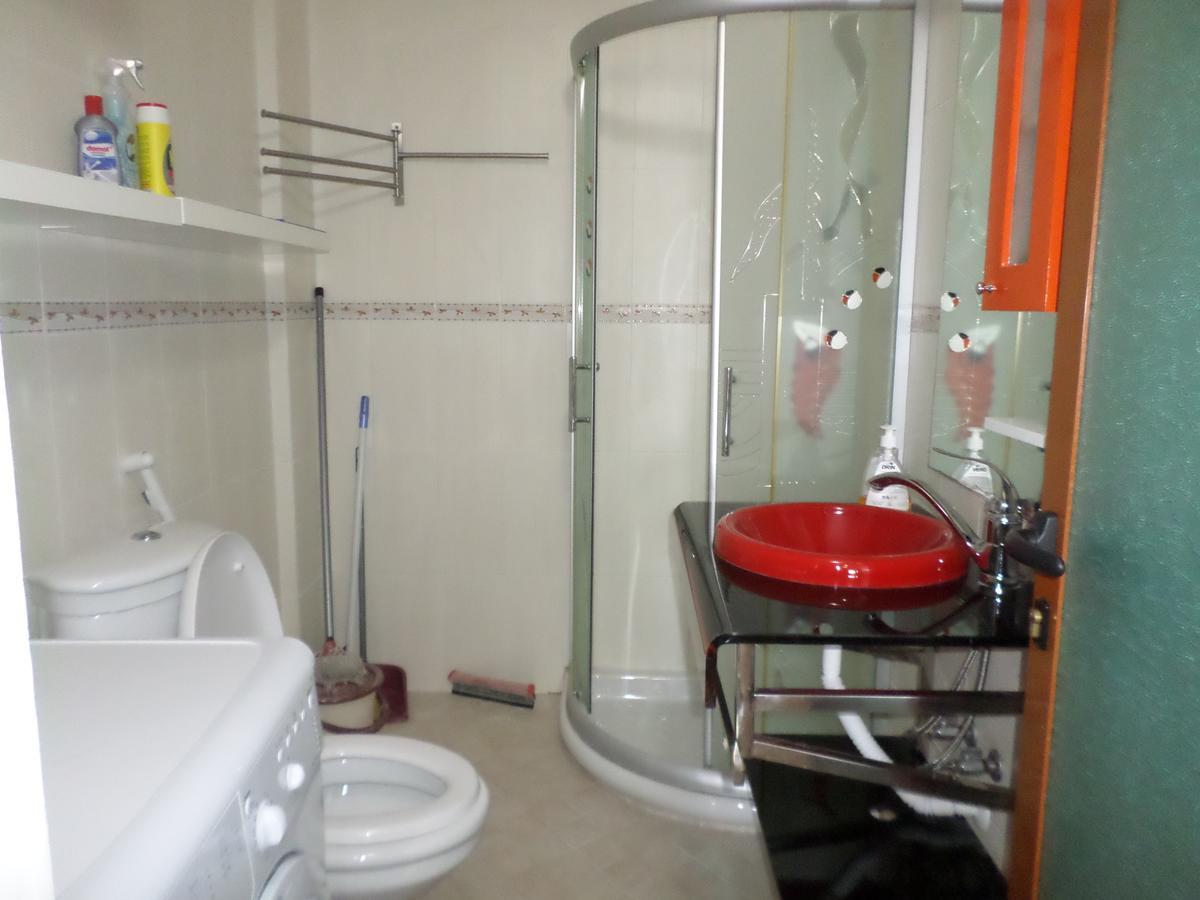 Aldom Apartments Durrës Esterno foto